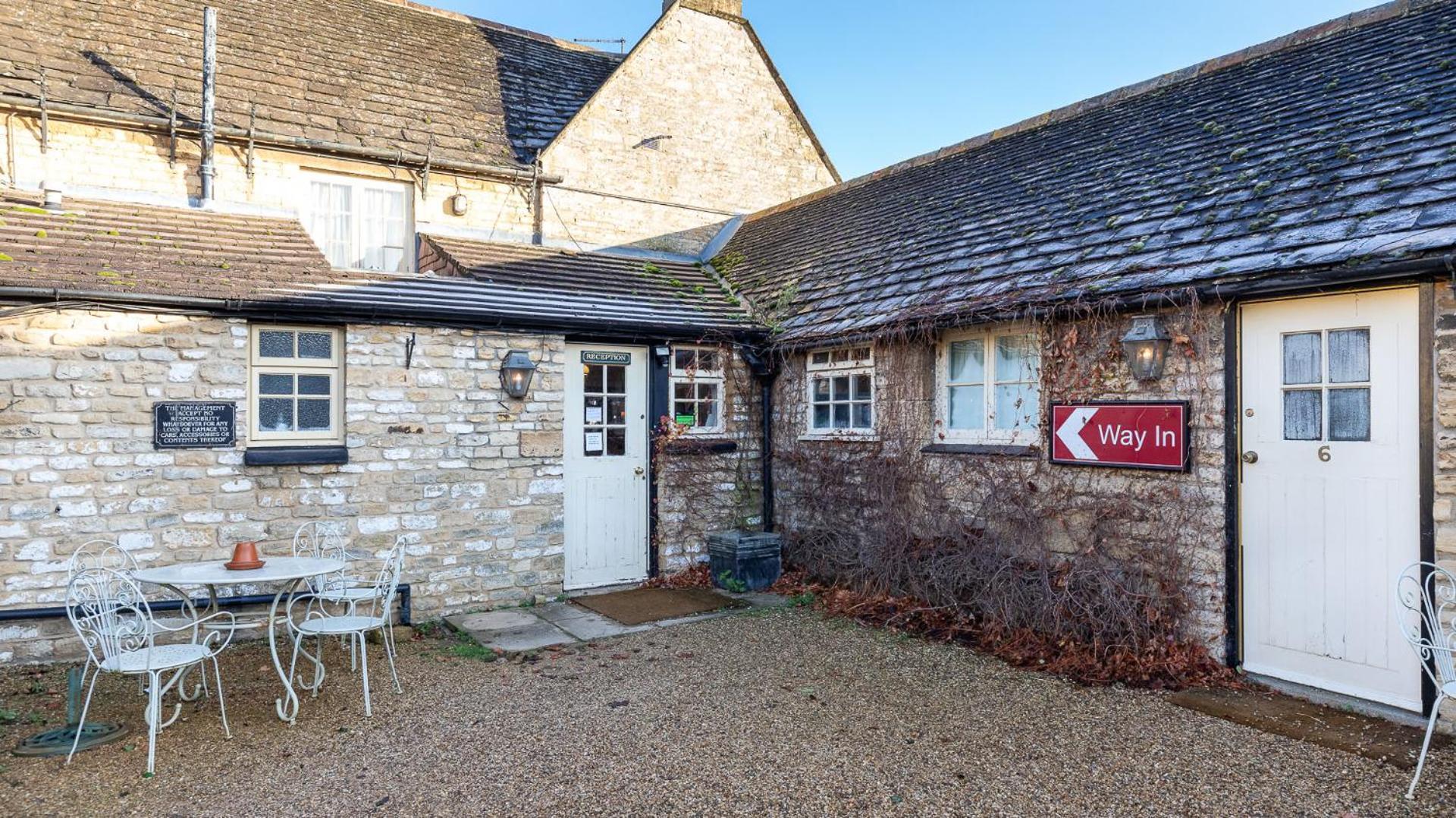 The Sibson Inn Hotel Water Newton Exterior photo