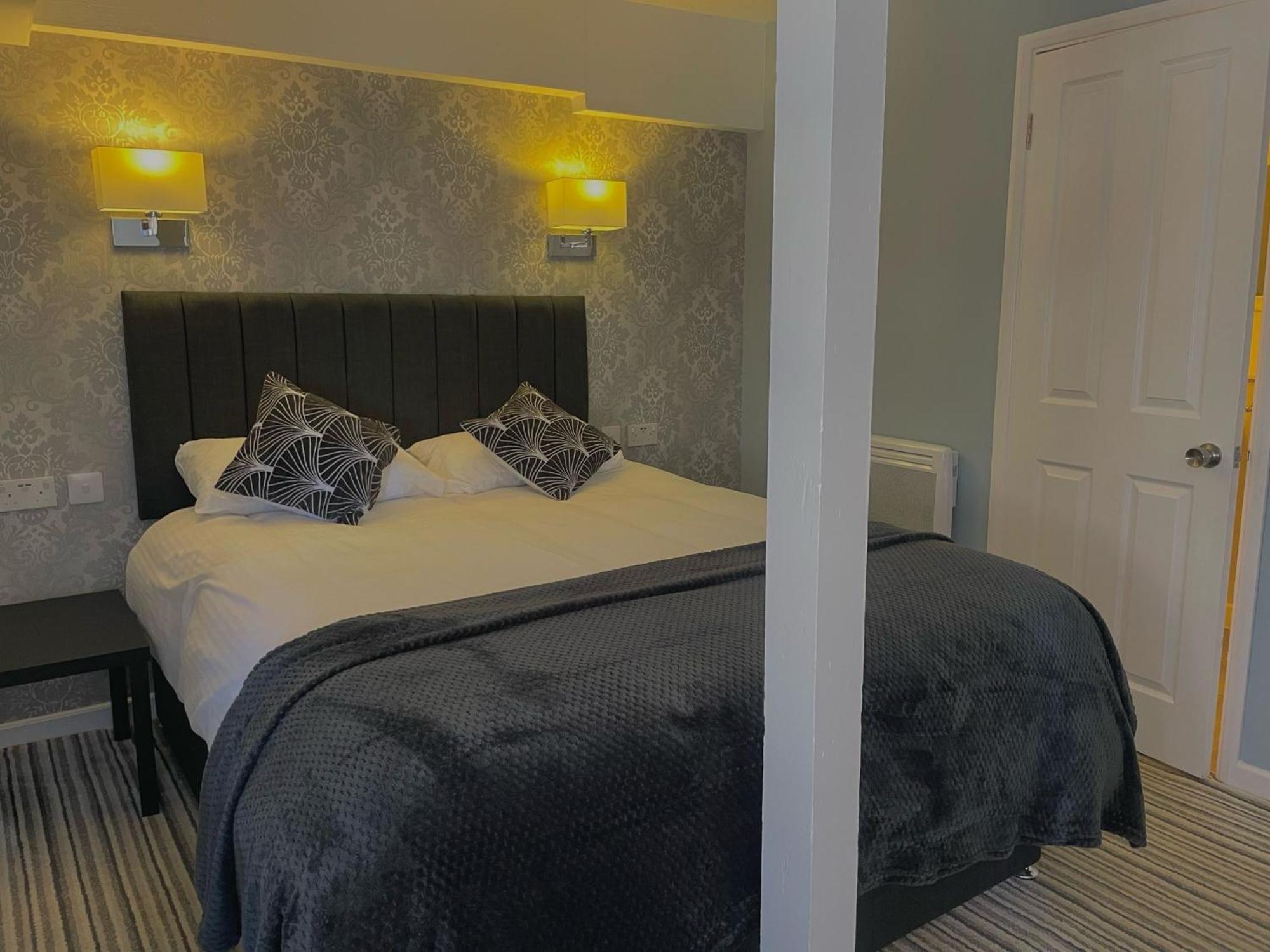 The Sibson Inn Hotel Water Newton Exterior photo