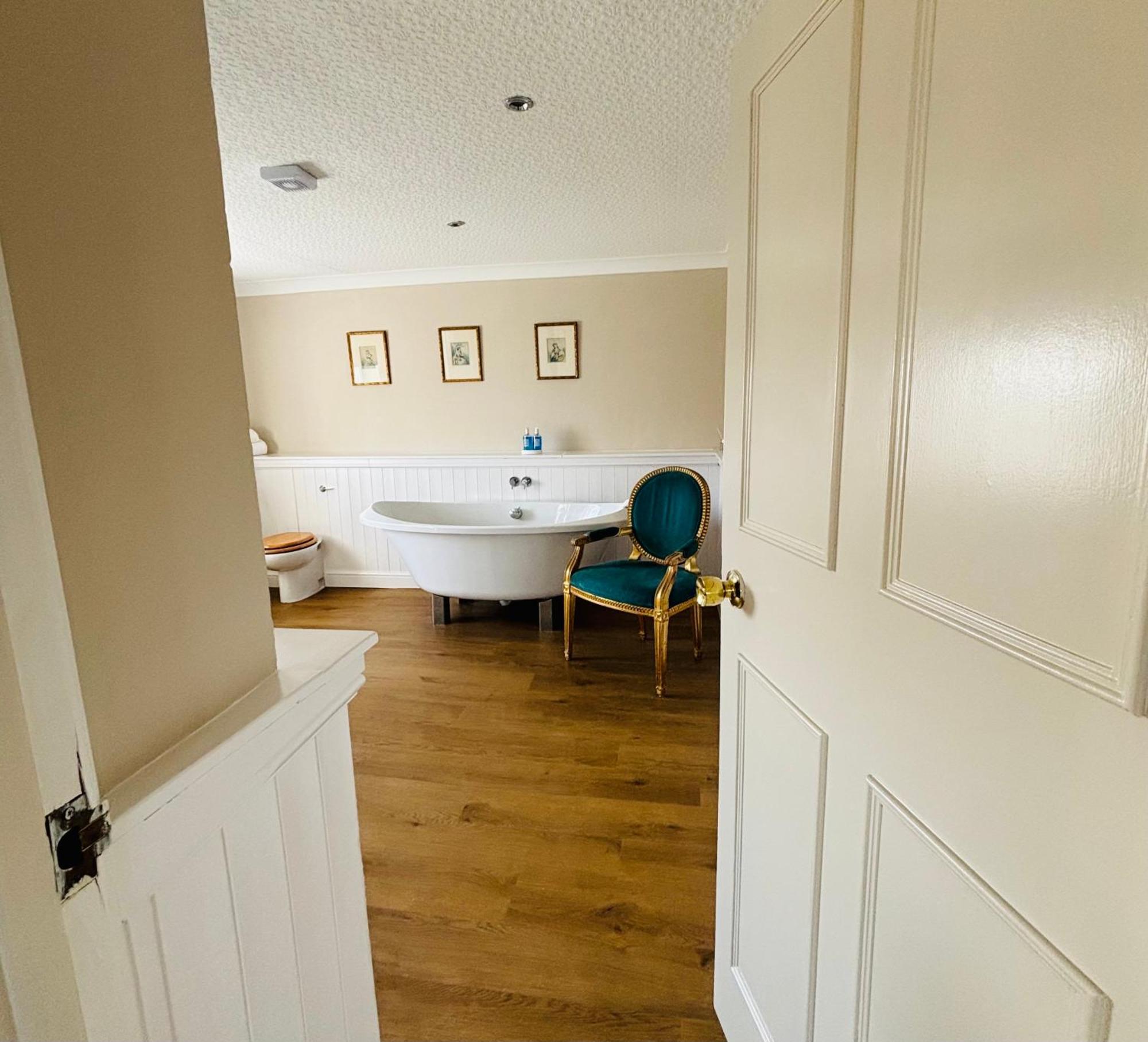 The Sibson Inn Hotel Water Newton Exterior photo